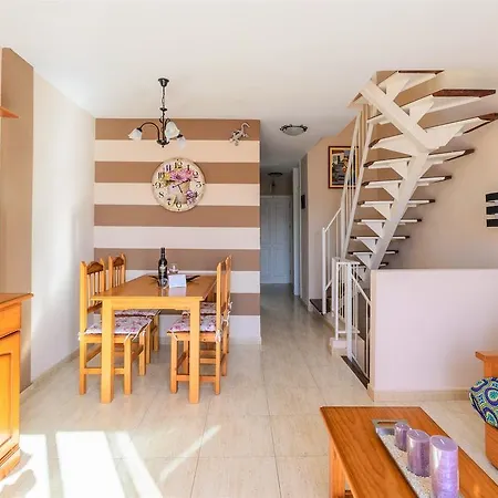 Casa Deborah Holiday home *